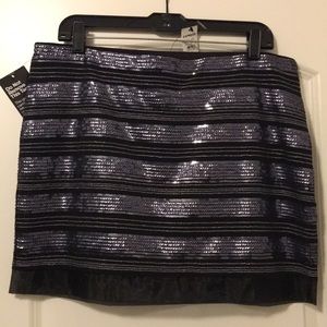Express Black and Grey/Silver Mini Skirt